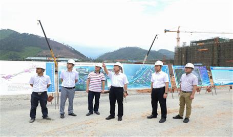 【建設(shè)新“國(guó)門(mén)”?展鐵軍精神】建國(guó)門(mén)   鏖戰(zhàn)急