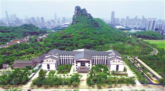 國(guó)家優(yōu)質(zhì)工程：柳州市老年活動(dòng)中心及1、2號(hào)門(mén)衛(wèi)室工程