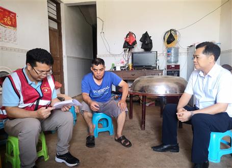 公司領(lǐng)導(dǎo)赴靖西市定點(diǎn)幫扶村開(kāi)展大回訪及工作調(diào)研活動(dòng)